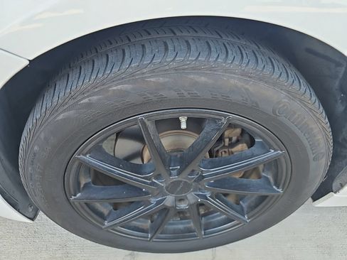 Used 2015 BMW 328i Sedan RWD image 2
