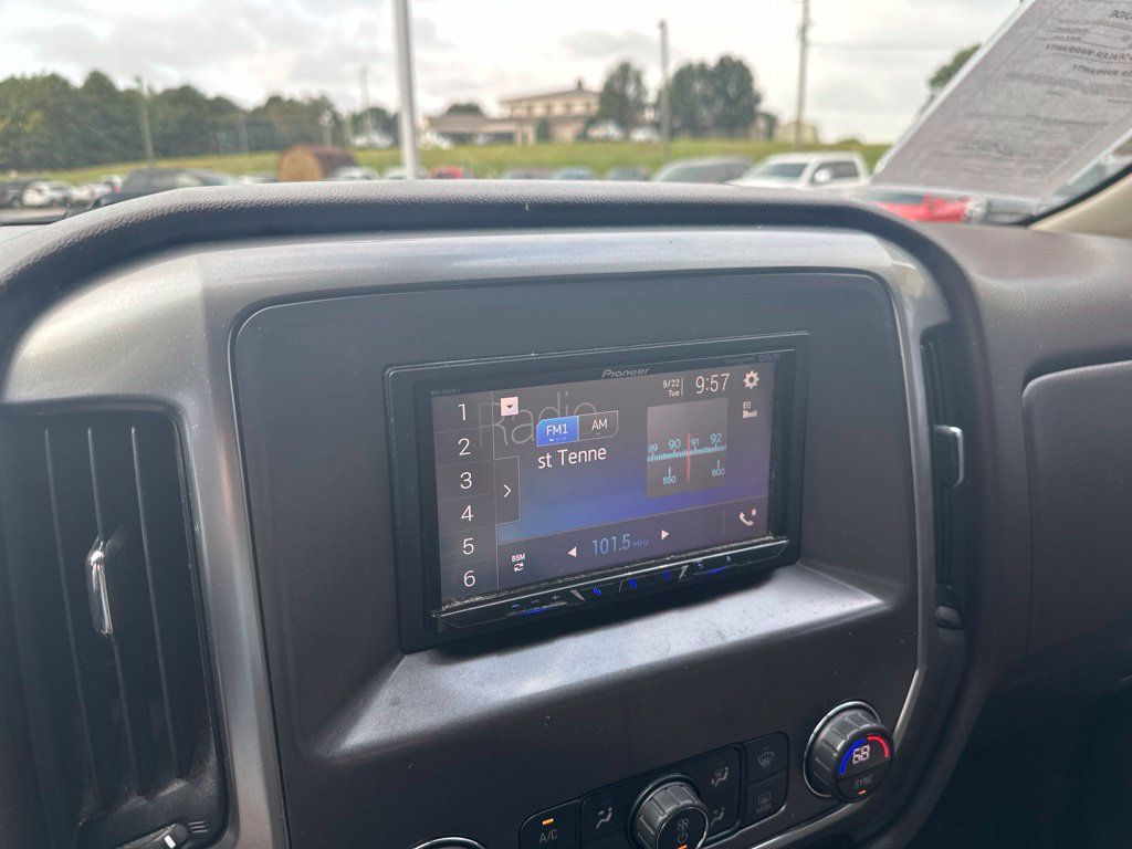 Used 2017 Chevrolet Silverado 1500 LT w/ All Star Edition AWD/4WD image 21
