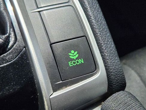 Used 2020 Honda Civic EX image 24