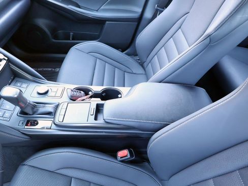 Used 2023 Lexus IS 350 F Sport w/ Navigation Package image 39