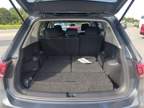 Certified 2022 Volkswagen Tiguan S FWD image 29