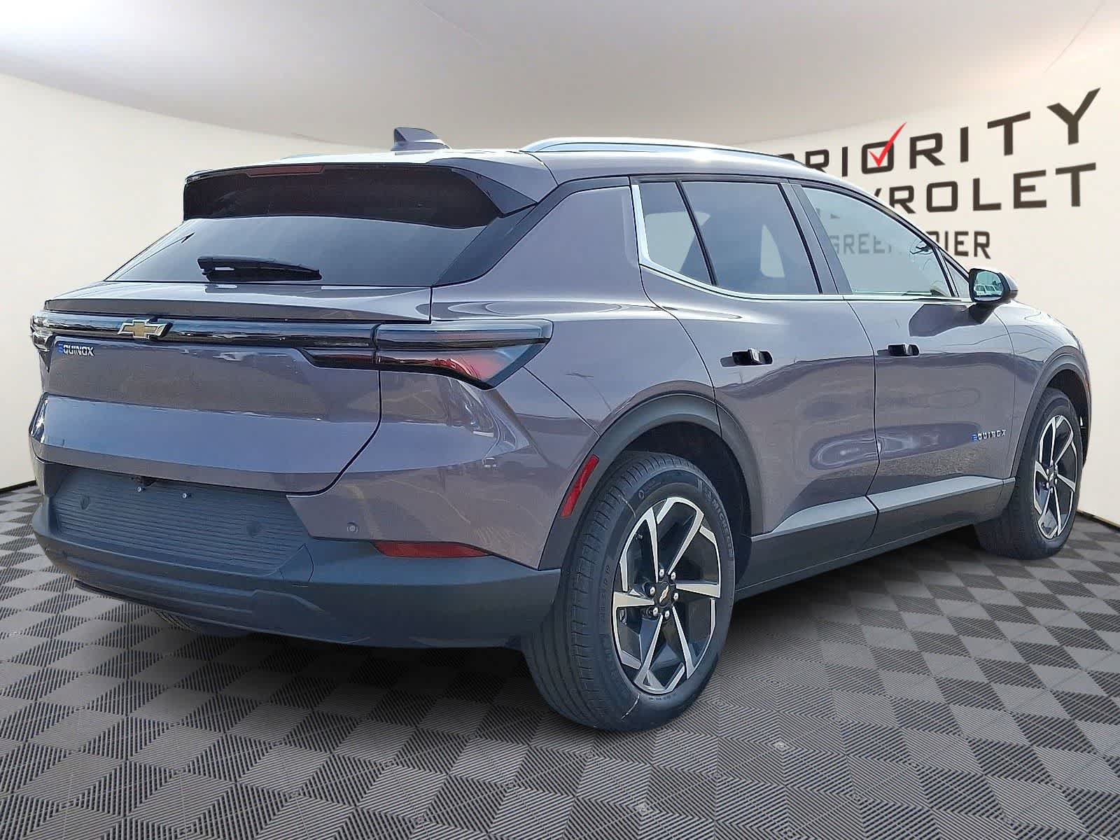 New 2026 Chevrolet Equinox EV LT FWD image 4