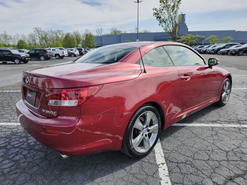 Used 2010 Lexus IS 350C image 22