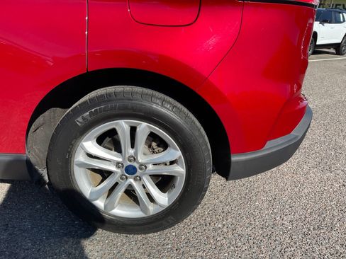 Used 2020 Ford Edge SEL w/ Convenience Package image 9