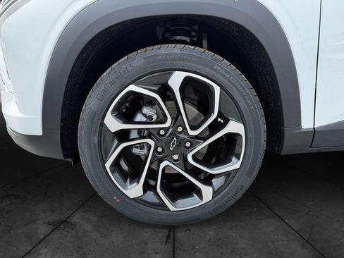 New 2026 Chevrolet Trax RS w/ Driver Confidence Package FWD image 14