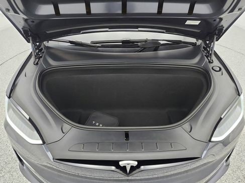 Used 2023 Tesla Model X Plaid AWD/4WD image 16