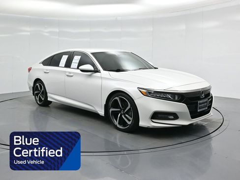 Used 2018 Honda Accord Sport image 1