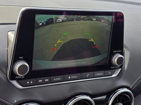 Used 2025 Nissan Sentra SV FWD image 5