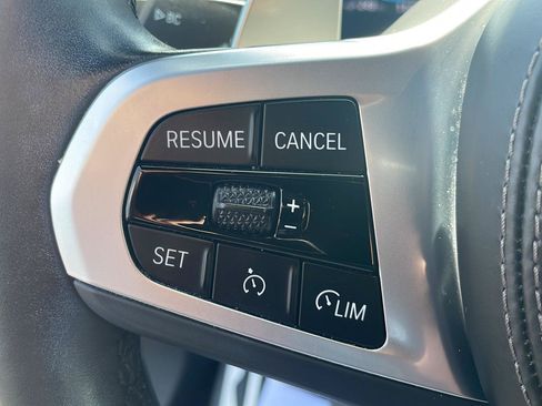 Used 2022 BMW X5 xDrive45e w/ M Sport Package AWD/4WD image 16