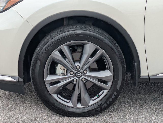 Used 2023 Nissan Murano Platinum w/ Cargo Package FWD image 12