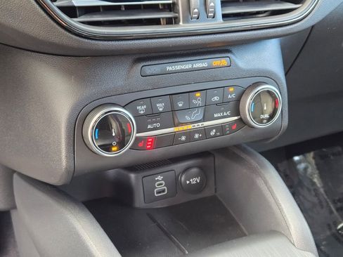 New 2026 Ford Escape ST-Line w/ Cold Weather Package image 25
