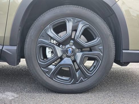 Used 2025 Subaru Ascent Bronze Edition AWD/4WD image 9