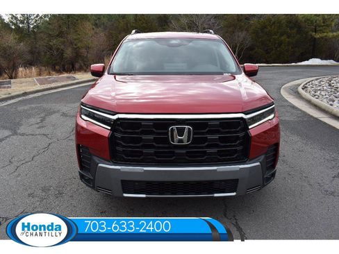New 2026 Honda Pilot Touring image 2