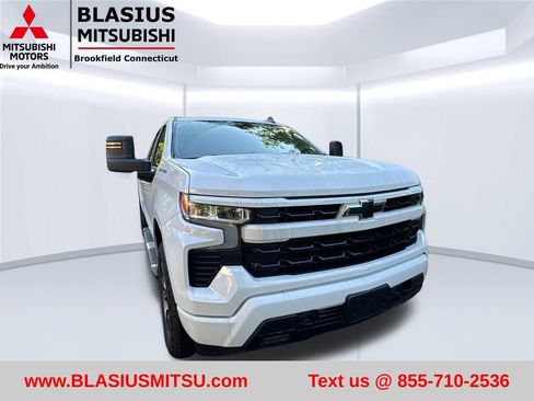 Used 2024 Chevrolet Silverado 1500 RST w/ Protection Package AWD/4WD image 5
