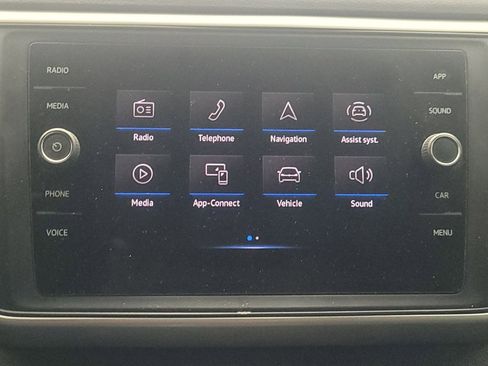 Used 2021 Volkswagen Atlas Cross Sport SE w/ Panoramic Sunroof Package AWD/4WD image 25