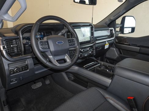 New 2026 Ford F250 Lariat image 24