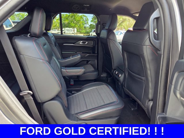 Certified 2025 Ford Explorer ST-Line AWD/4WD image 16