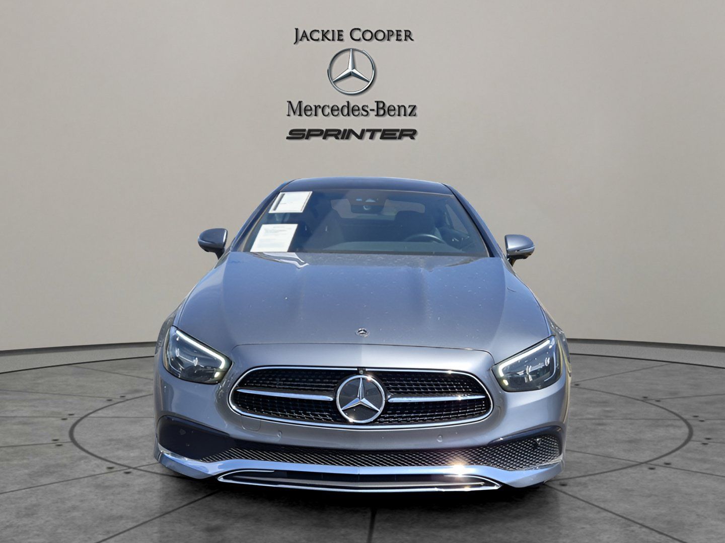 Used 2023 Mercedes-Benz E 450 Coupe image 8