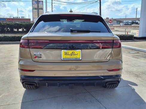 Used 2024 Audi Q8 Prestige image 5