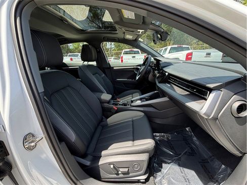 Used 2025 Audi A3 2.0T Premium Plus w/ Premium Plus Package AWD/4WD image 46