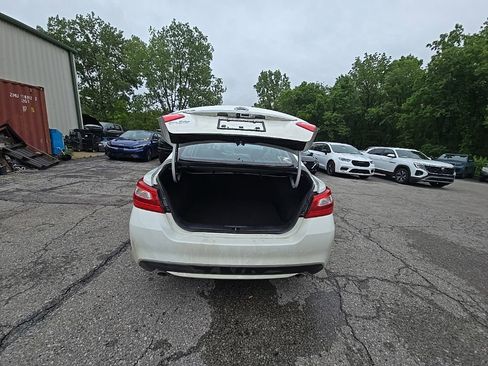 Used 2016 Nissan Altima 2.5 S w/ Power Driver Seat Package FWD image 19