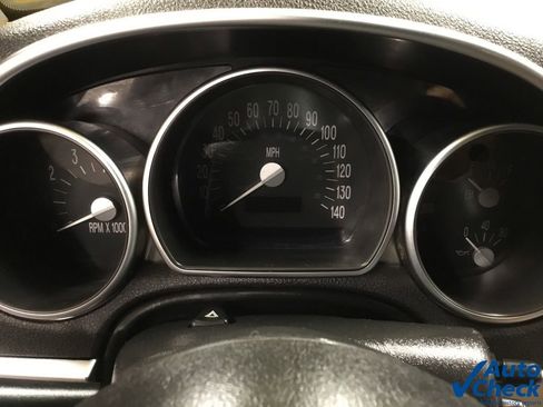 Used 2003 Chevrolet SSR w/ Preferred Equipment Group image 47