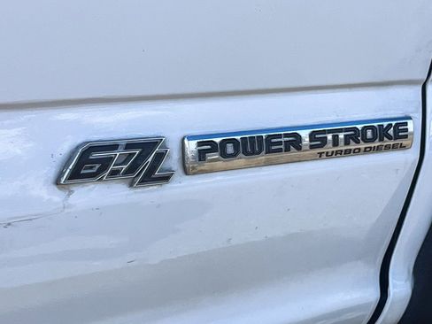 Used 2022 Ford F450 XLT image 9