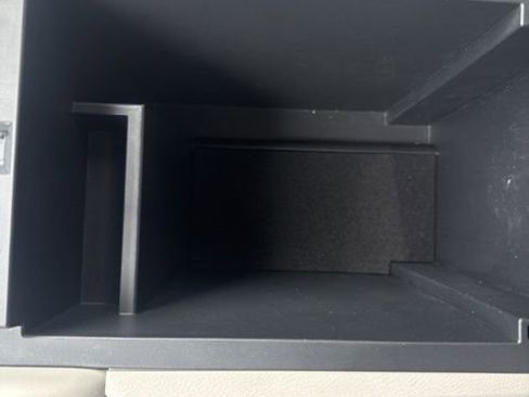 Used 2022 Nissan Pathfinder SL image 29