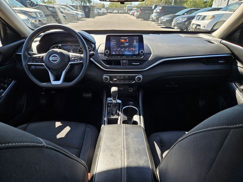 Used 2021 Nissan Altima 2.5 SV image 30