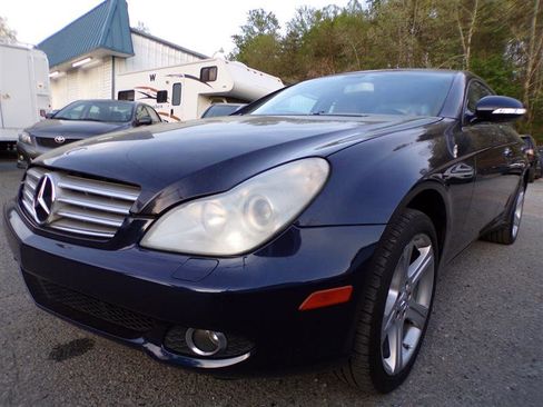 Used 2007 Mercedes-Benz CLS 550 image 3