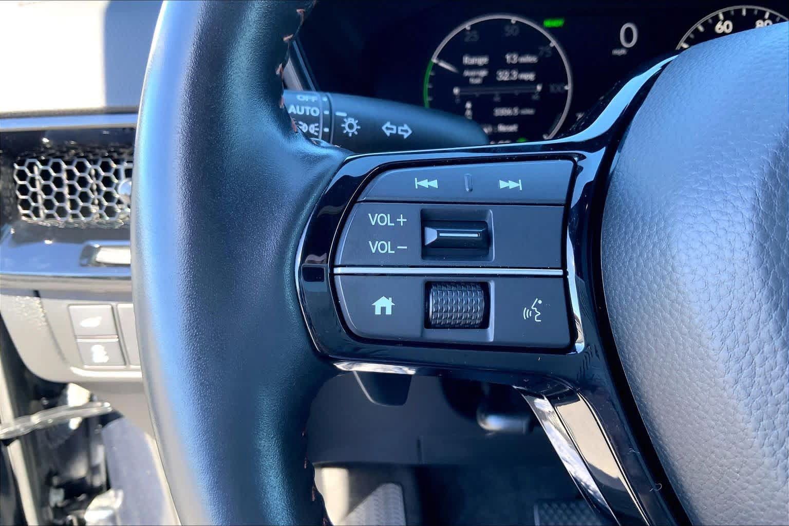 Used 2024 Honda CR-V Sport Touring image 21
