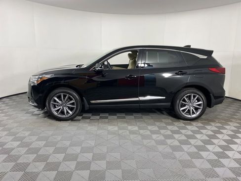 Used 2023 Acura RDX w/ Technology Package image 2