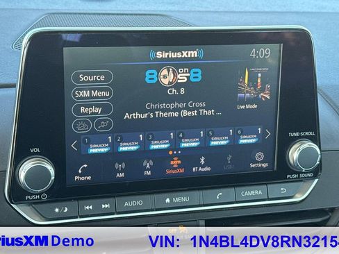 Used 2024 Nissan Altima 2.5 SV image 37