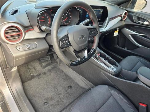 New 2026 Chevrolet Trax RS image 3