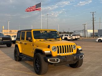 Used 2019 Jeep Wrangler Unlimited Sahara AWD/4WD video 1