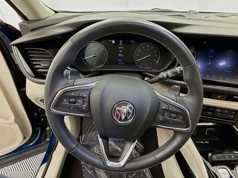 Used 2023 Buick Envision Avenir image 12