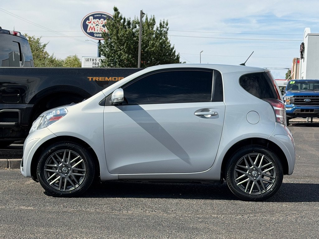 Used 2014 Scion iQ 10 Series FWD image 35