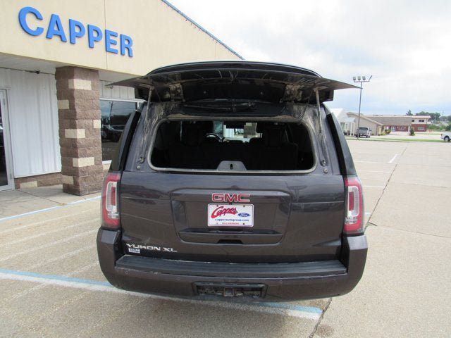 Used 2018 GMC Yukon XL SLT w/ Open Road Package AWD/4WD image 38