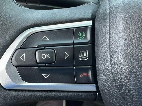 Used 2023 Jeep Compass High Altitude image 18