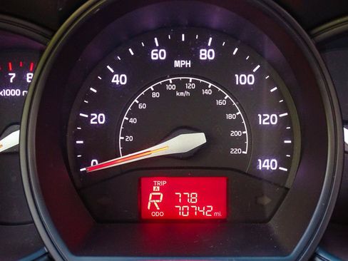 Used 2013 Kia Rio EX w/ Convenience Pkg FWD image 36