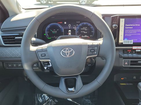 New 2026 Toyota Camry XLE image 25