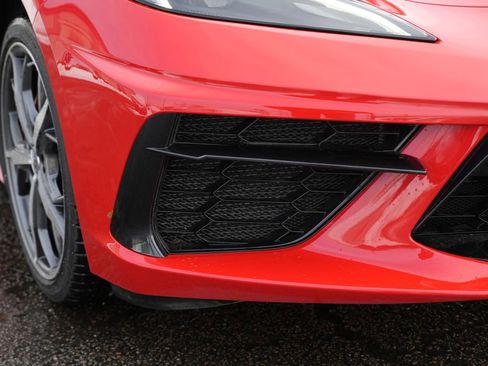 Used 2021 Chevrolet Corvette Stingray Preferred Cpe w/ Engine Appearance Package image 69