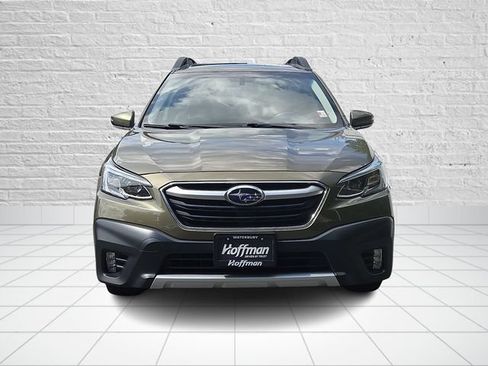 Used 2020 Subaru Outback Limited XT AWD/4WD image 2