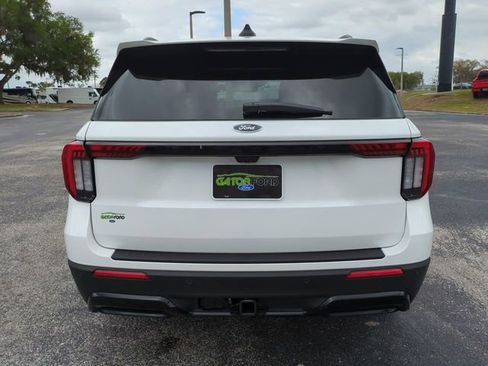 New 2026 Ford Explorer ST-Line w/ ST-Line Street Pack image 6