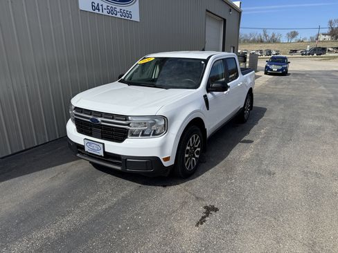 Used 2024 Ford Maverick Lariat w/ 4K Tow Package image 2