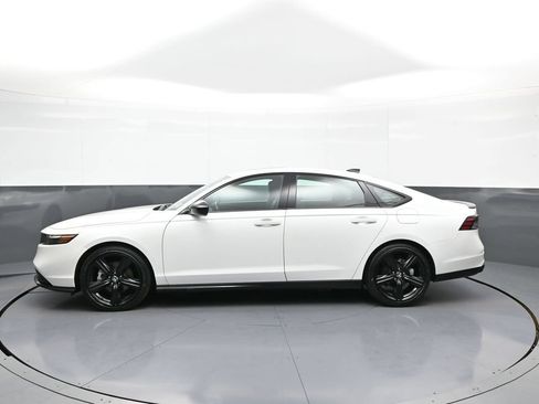 Certified 2023 Honda Accord Sport image 9