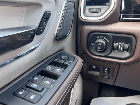 New 2026 RAM 1500 Laramie AWD/4WD image 20