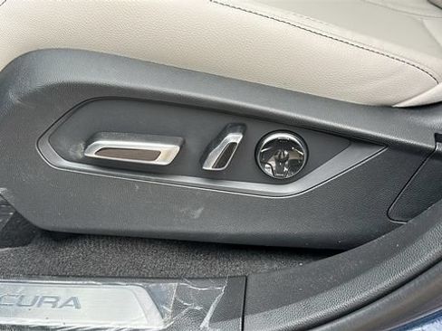 New 2026 Acura RDX SH-AWD image 9