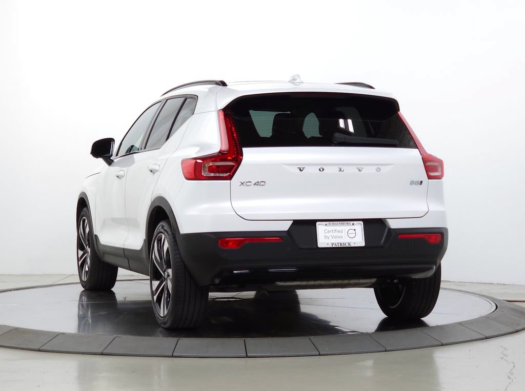 Certified 2024 Volvo XC40 B5 Plus w/ Climate Package AWD/4WD image 6