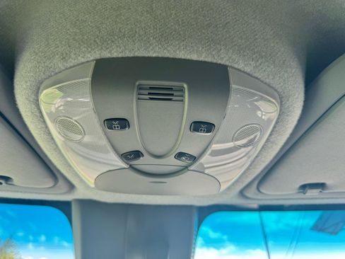 Used 2017 Mercedes-Benz Sprinter 3500 image 42